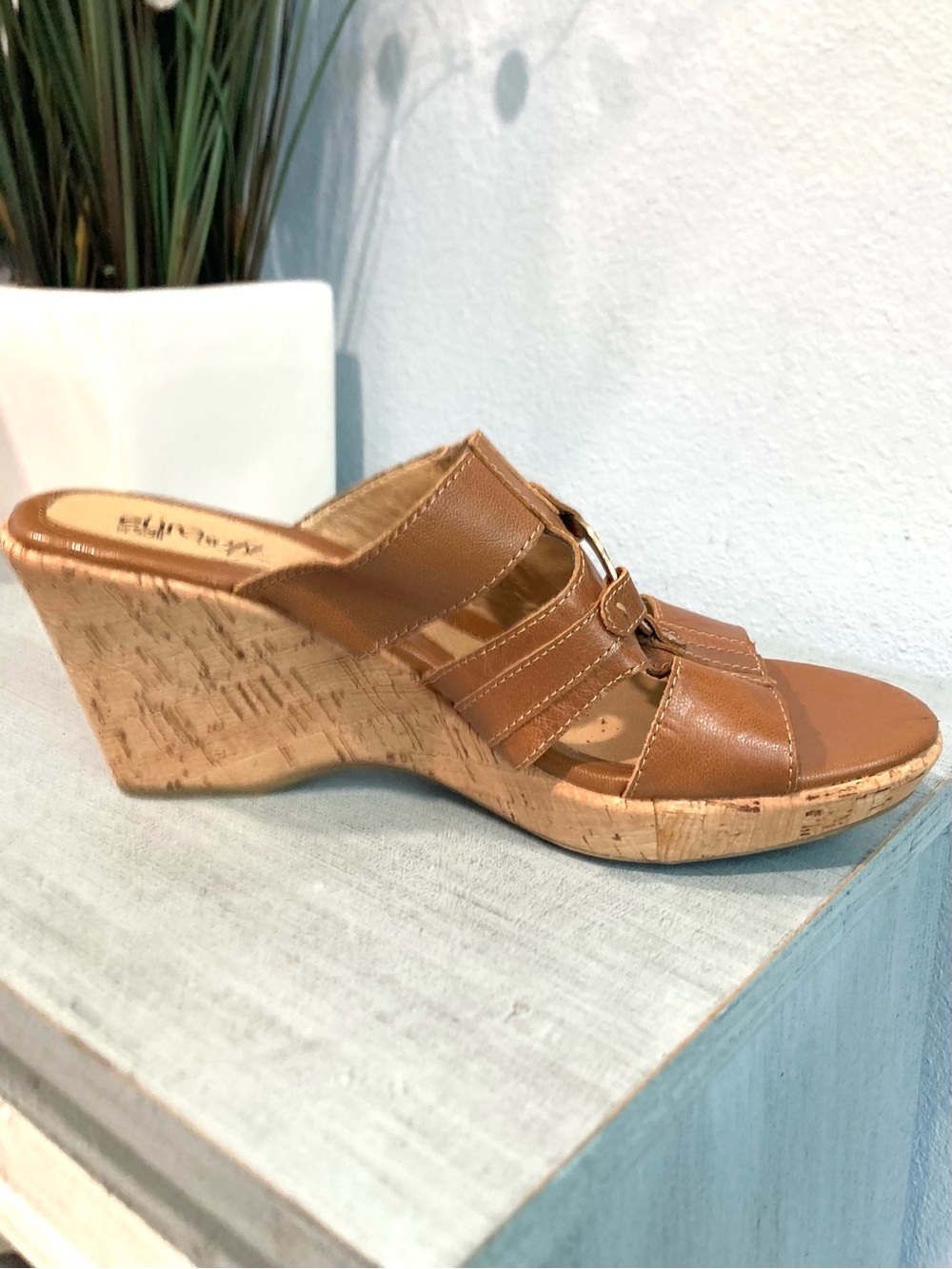 Euro Soft by Sofft Cassie Brown Leather Sandals 8M - Picture 2 of 10
